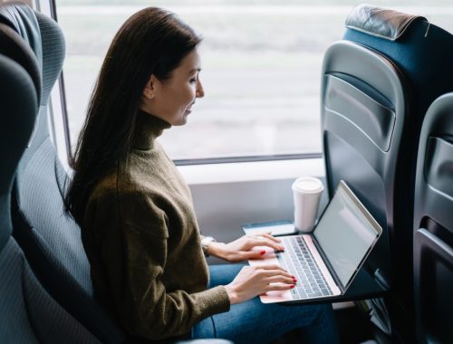 holafly-esim-partner-01